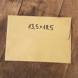 25 מעטפות קראפט בהיר 13.5X18.5 ס”מ