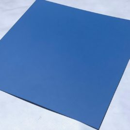 מארז 12 דפים קארדסטוק כחול ים 12X12 אינץ- 250 גרם