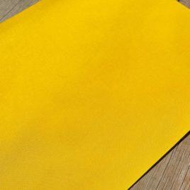 בד איטלקי  מקצועי לכריכה קשה מידה גדולה – צהוב חמניה –  18X31.5 אינץ