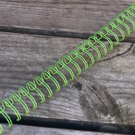 זוג ספירלות ירוק בהיר 2:1 קוטר 19 מ”מ 3/4 אינץ מתאים לכריכה באורך מקסימלי 12 אינץ
