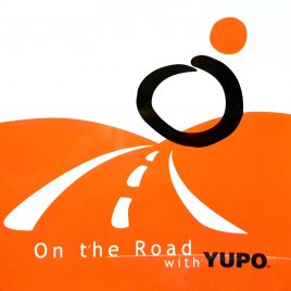 YUPO נייר סינטטי לבן מט משקל 250 גרם גודל 50X70 ס”מ 6 יחידות במארז