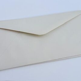 100 מעטפות גוון שמנת עדין מידה 11X23 ס”מ 120 גרם