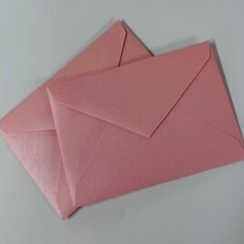 מארז 25 מעטפות נייר שימר גוון  ורוד פוקסיה  ,120  גרם ,גודל 8X11 ס”מ