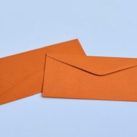 100 מעטפות גוון כתום חמניה מידה 11X23 ס”מ 120 גרם