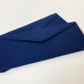 100 מעטפות כחול נייבי טקסטורה מידה 23* 11 ס”מ 120 גרם